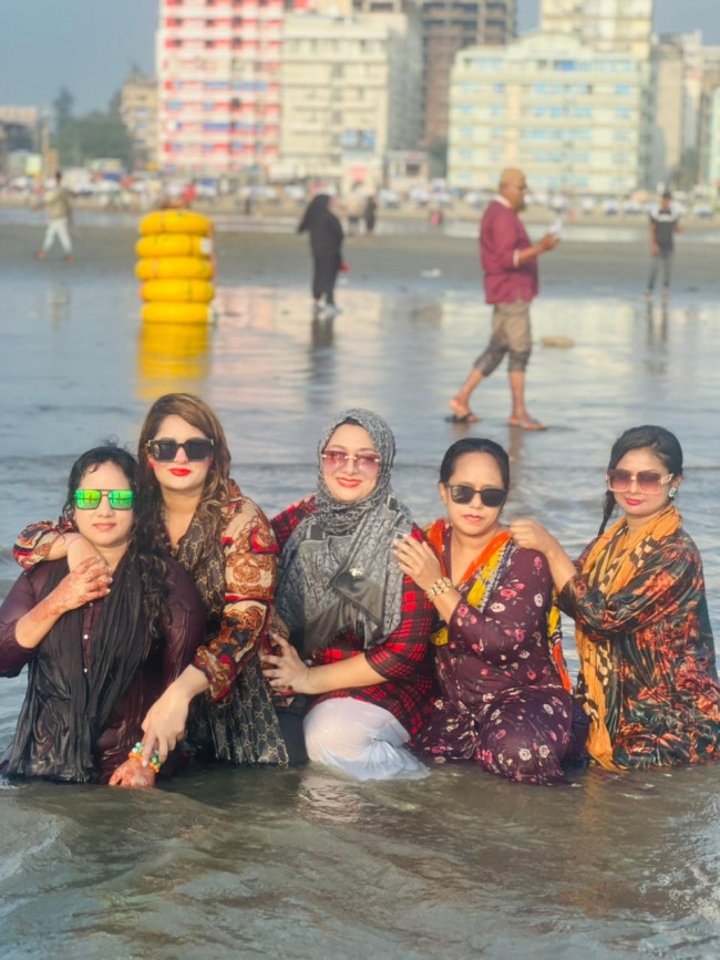 Travel Cox's bazar with family  moments