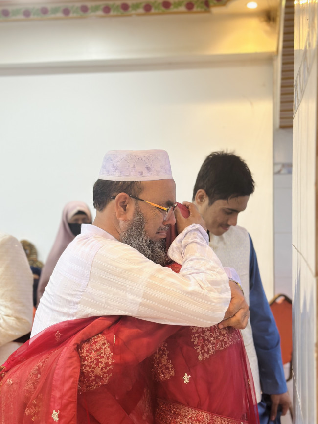 A father’s tears speak the silent story of love, as he lets his daughter step into a new chapter.